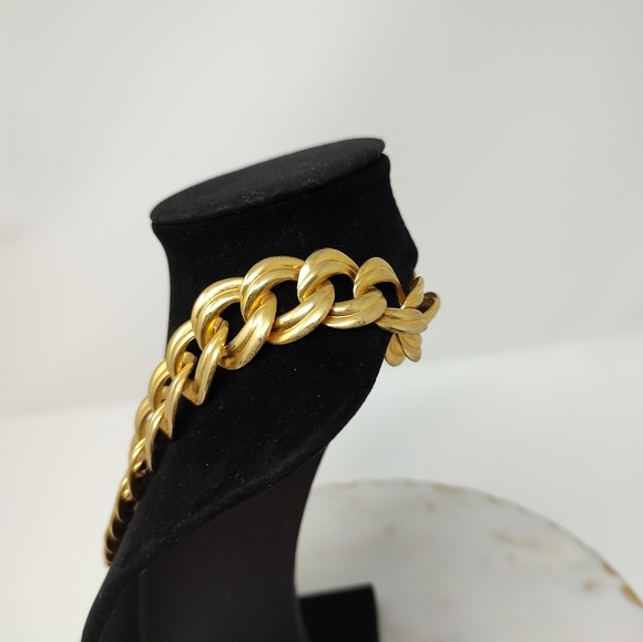 Vintage gold tone large chunky chain short necklace - Picture 4 of 6